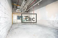 Street facing shop| fully fitted| two parkings