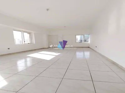 Hot Deal | Big 3BHK with Built-in Wardrobes