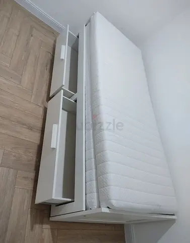 IKEA brimness daybed with 2 big storage drawers and 2 IKEA mattresses.