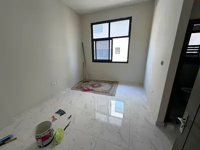 استديو للإيجار السنوي – الجرف 3 عجمان ثاني ساكن – بحالة ممتازة  مساحة جيدة وتقسيم عملي مطبخ شبه منفصل مناسب للسكن الهادئ