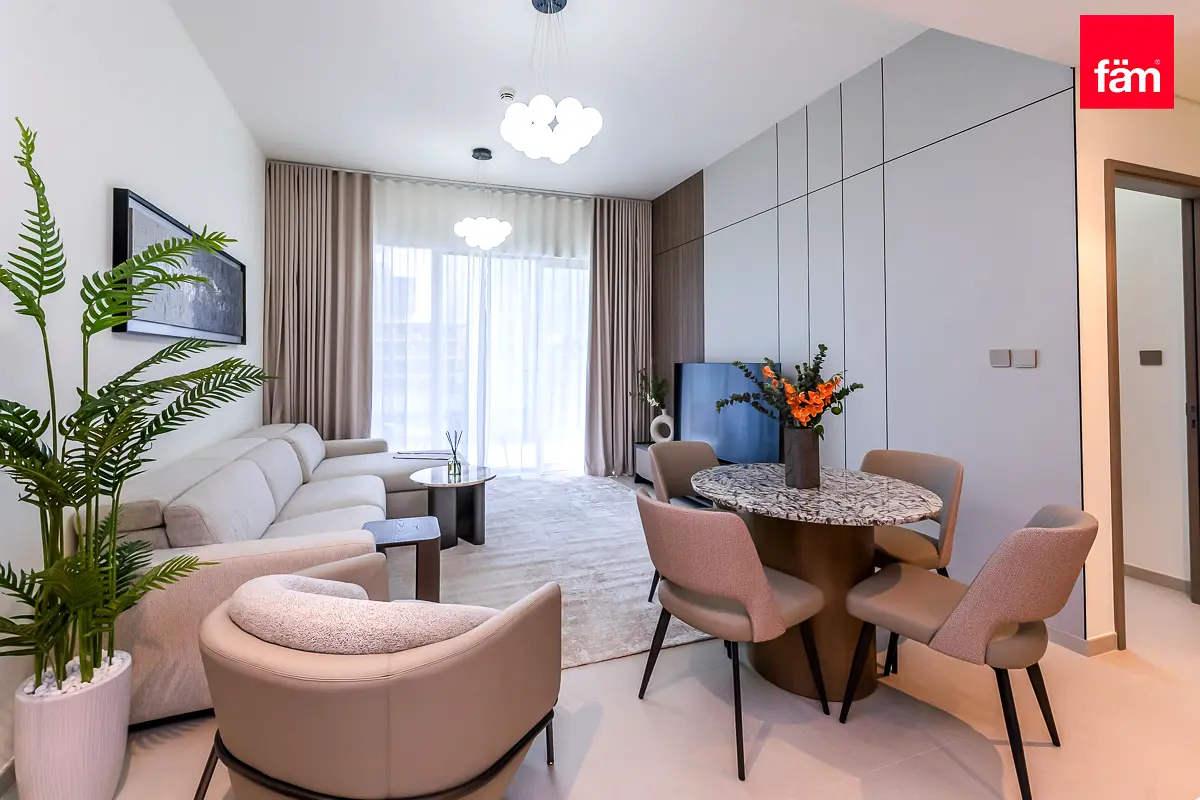 Exclusive | Investment Unit | Boulevard View