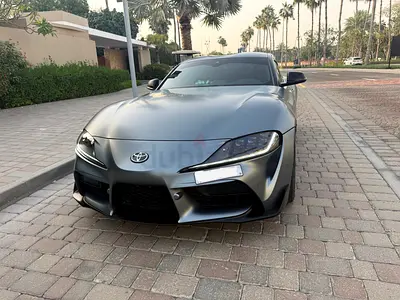 GCC almost New 2025 GR with Service contract and warranty