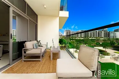 Tenanted Unit | Pool View | Great Investment