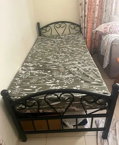 Moving out sale sofa, 6 drawer desk, single bed
