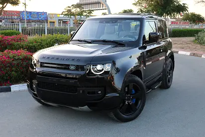 LAND ROVER DEFENDER 90 HSE ( P400 ) - GCC SPECS - ACCIDENT FREE - FULL SERVICE HISTORY -