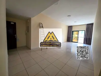 شقة غرفة وصالة للإيجار السنوي في عجمان بمنطقة الراشدية بموقع حيوي بجوار أبراج الفالكون مباشرة وقريبة من جميع الخدمات