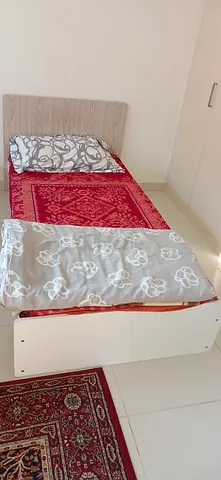 Single bed with mattress