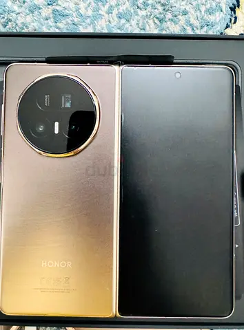 HONOR Magic V 5 mobile- Impeccable Condition, Accessories  Box Included. Brand Warranty till Aug 202