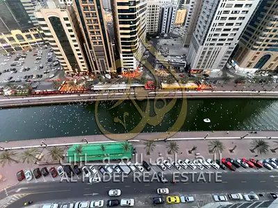 🏛️ Luxurious family living with a charming view of Al Qasba - Al Majaz 3