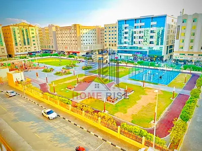 Opposite Park lavish 2bhk with wardrobe parking