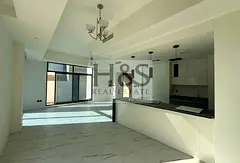 4BR Villa | Elie Saab Vie | Balcony &amp; Private Garden