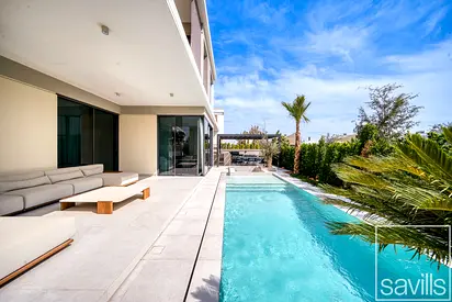 Italian furnished | Private Pool and Jacuzzi|VASTU