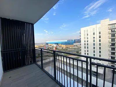 HOT DEAL 1BR APT READY TO MOVE W/SEA WORLD VIEW