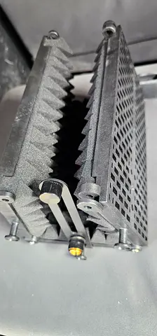 Used Industrial Conveyor/Feed Jaw Assembly - Heavy Duty Gripper Plates