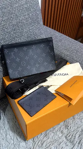 Louis Vuitton Gaston Wearable Wallet