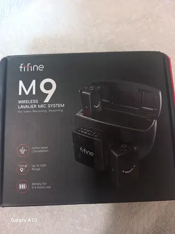 Fifine M9 Wireless Lavalier Mic System - Boxed