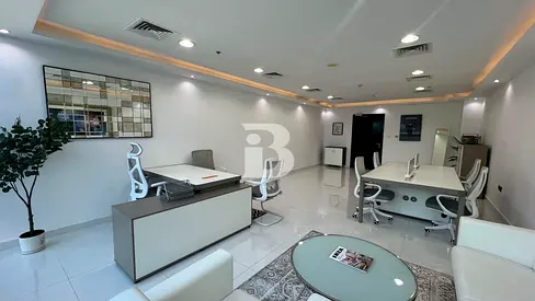 Vastu | Premium Furniture | Vacant