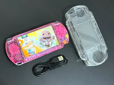 PSP-2000 clear pink - 128gb full of games