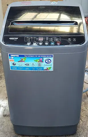 Geepas 6kgs top load washing machine rust proof body excellent condition good price with warranty