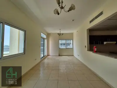 Large & Bright | Well Maintained | Spacious Apartment