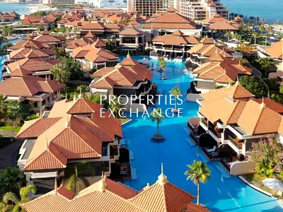 DISTRESS DEAL | LUXURY PROPERTY | SEA & MARINA VIEWS