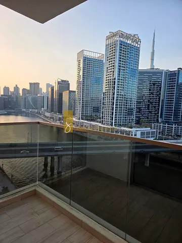 12 CHEQUES | BURJ KHALIFA & CANAL VIEW | BRAND NEW