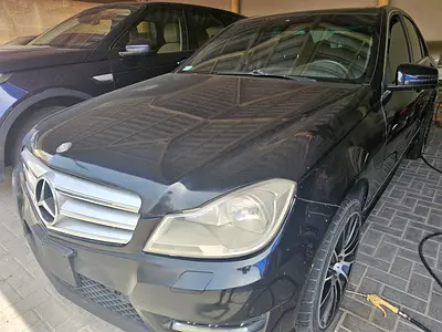 Mercedes-Benz C-Class C250 Avantgarde 2014 - GCC Specs