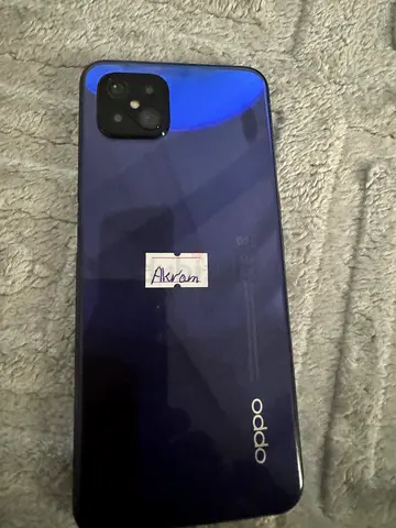 OPPO reno4 z 5G smartphone in good condition - blue back, dual camera very good for game