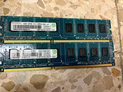 Dektop memroy 4 gb total 8 gb