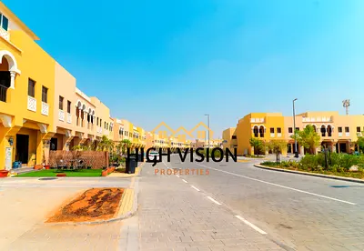 Well spaced Villa | Close Kitchen | Ready To Move