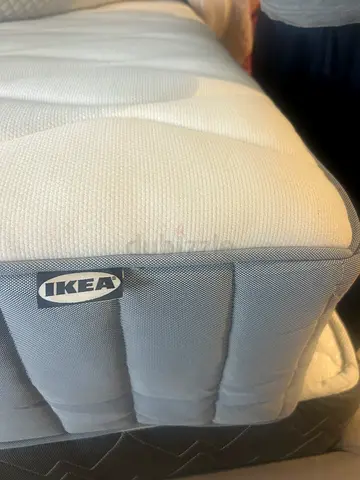 IKEA VÅGSTRANDA Mattress Foam Mattress (Light Grey) - excellent Condition 140x200