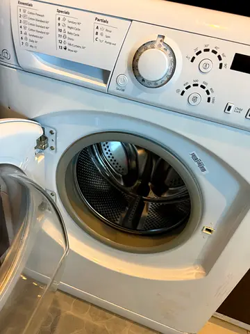 Front-load Washing Machine - Good Working Condition