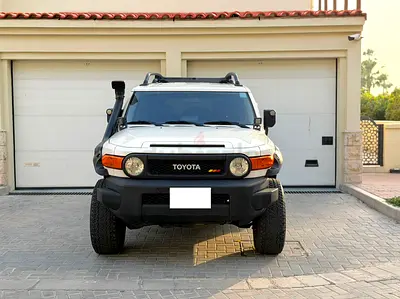 TOYOTA FJ CRUISER 2016 - FULL ORIGINAL AGENCY PAINT