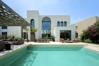 Garden Hall | Brand New | Park Backing