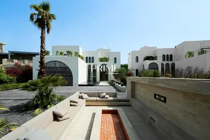 Garden Hall | Brand New | Park Backing