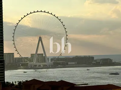 Upgraded | Mid Floor | Stunning Skyline Views