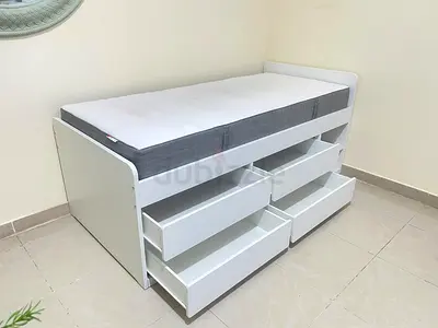 White Single Bed with 4 Storage Drawers and Trundle-style Shelves