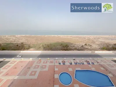 Stunning Sea Views - Walking Distance To The Beach