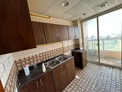 Annual rent in Al Rawda, Ajman – Prime location near Kenz Mall One-bedroom apartment with a spacio