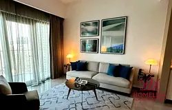 Low floor | Creek view| Large layout