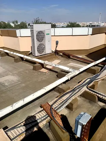 Plumber work specialist