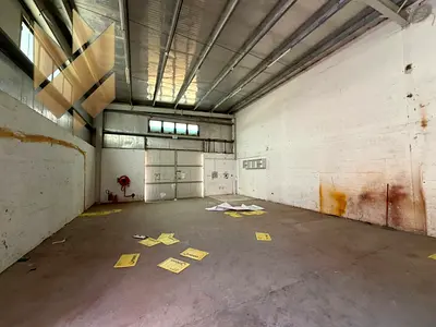 Warehouse for Storage Industrial Area 18 Sharjah Area: 2,000 sq. ft. Very prime location Elevated area to avoid rainwater accumulation Easy entry