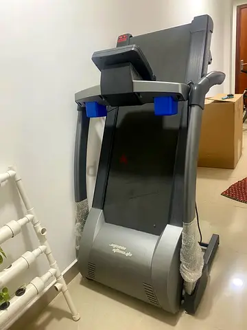 Foldable Home Treadmill — Good Condition AJMAN SLIGHTLY USED