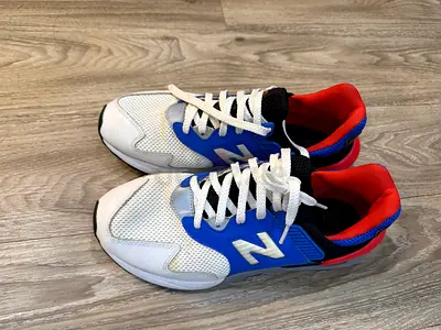 Used New Balance mens running shoes 44 size