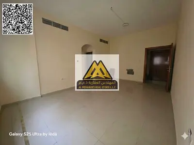 مساحة واسعة جدا | موقع مميز علي شارع الملك فيصل بجوار جميع الخدمات | سهل المخرج للشارقة ودبي