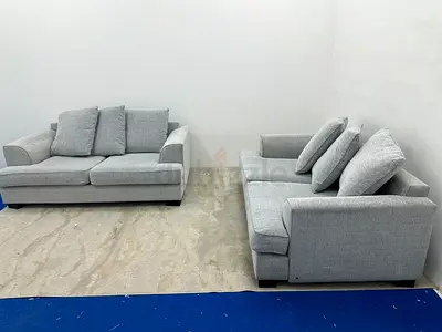Almost brand new the one brand Kingston 2+2 seater sofa