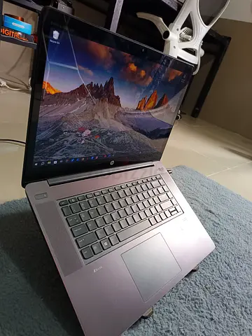 LAPTOP WORK STATION TOUCH SCREEN HP ZBOOX STUDIO i7 16 HB DDR4 500 GB SSD 4GB QUADRO GPU FOR 3D