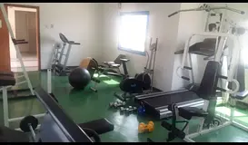 OnlyExecutive 2 Men Sharing room available Free Gym, Pool, Cental Ac Burjuman behind Metro only 2min