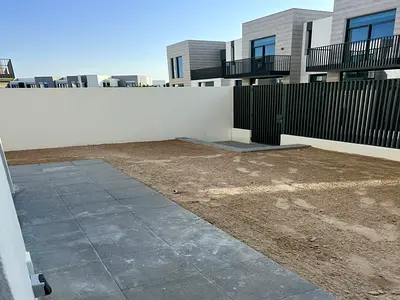 Sun | 4 Br+Maid | Corner Unit | Near Pool and Park