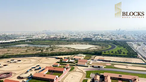 All rooms Ensuite| Huge Living Room | 3Parkings